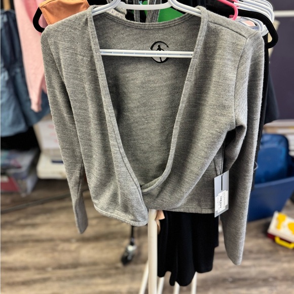 Gray Ballet Wrap Top. - Picture 3 of 4